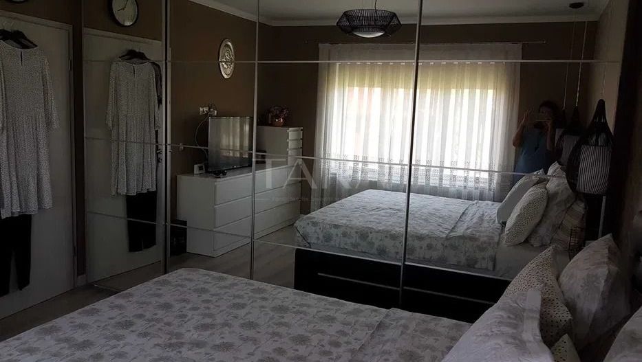 Casa de tip duplex cu 4 camere in Floresti - Poză 5