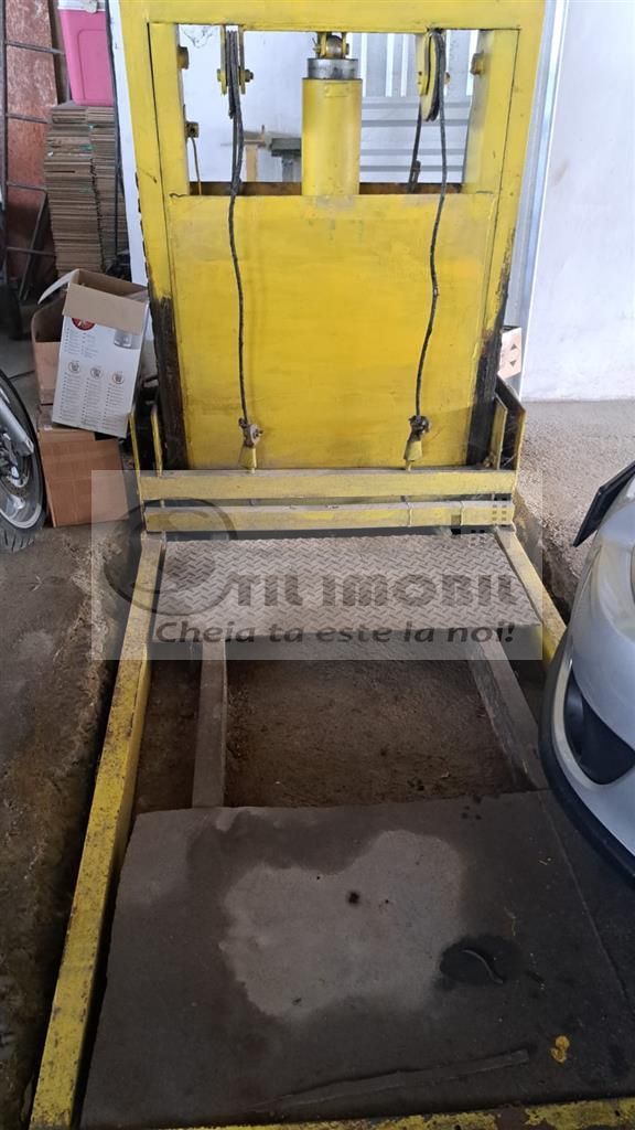 AFACERE LA CHEIE / SPATIU DE INCHIRIAT - Poză 13