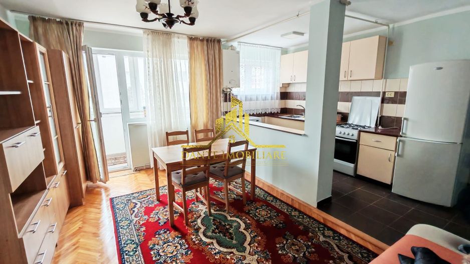 3 camere, semidecomandat, spatios, balcon, Manastur, Bucium - Poză 1