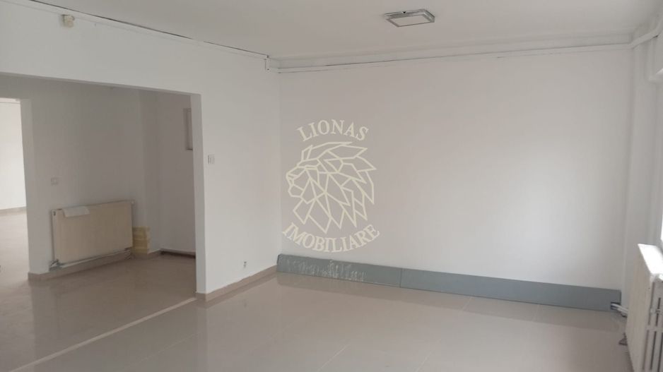 Spatiu comercial 80 mp-ideal farmacie, cabinet, banca-Zona A. Muresanu - Poză 1