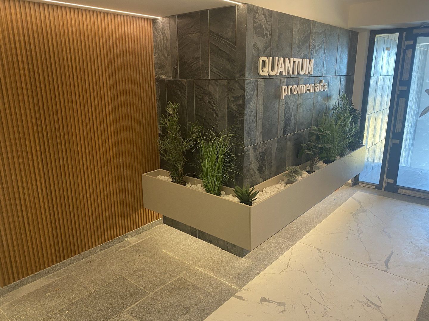 Ag. Eu. vinde Ap. 2 Cam 63 mp Et. 1  Constanta-Mamaia Nord - Poză 13