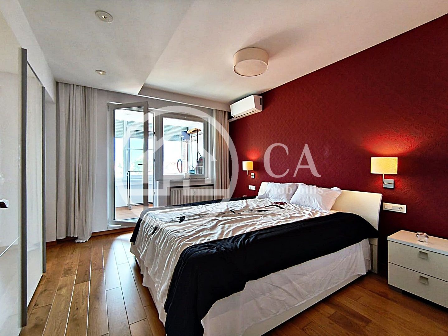 Apartament de închiriat cu 4 camere si terasa, Ultracentral, Oradea - Poză 9