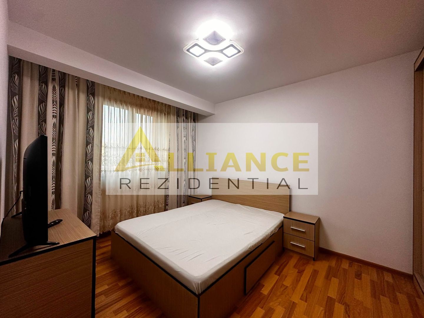 Apartament 2camere /loc de parcare /metrou Berceni 15min - Poză 1