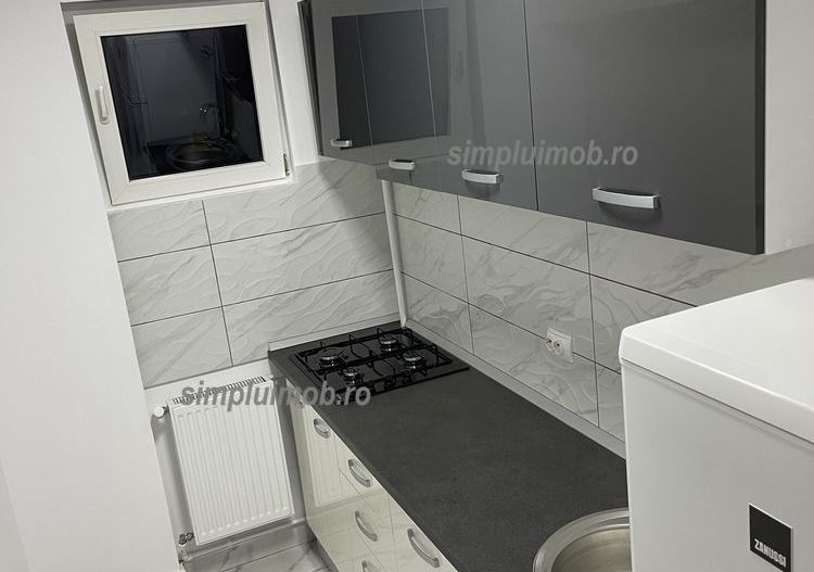 Decomandata Garsoniera Renovata Metrou 1 Decembrie 1918 - Poză 4
