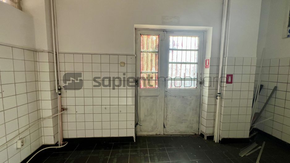 Sapient | Spațiu comercial în Piața Creangă, Oradea - Poză 9