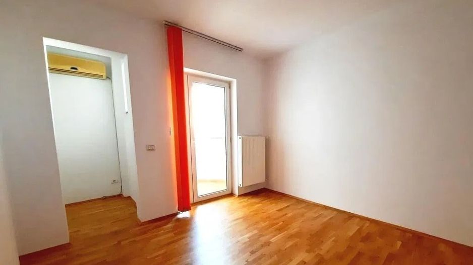 Apartament 4 camere nemobilat Stefan cel Mare de inchiriat bloc 2013 - Poză 10