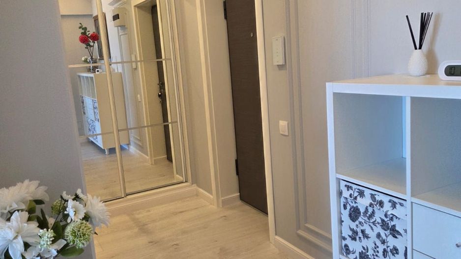 Apartament  2 camere / Prima  inchiriere/ Vedere superba/ - Poză 3