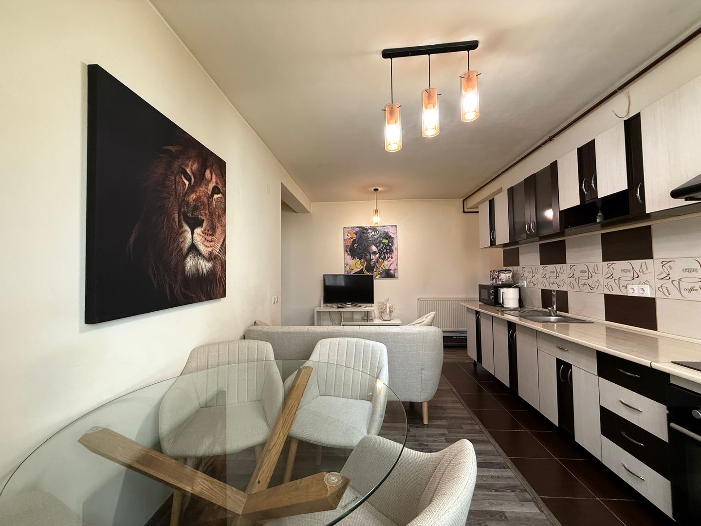 Apartament de vânzare| strada Eroilor | Florești - Poză 2