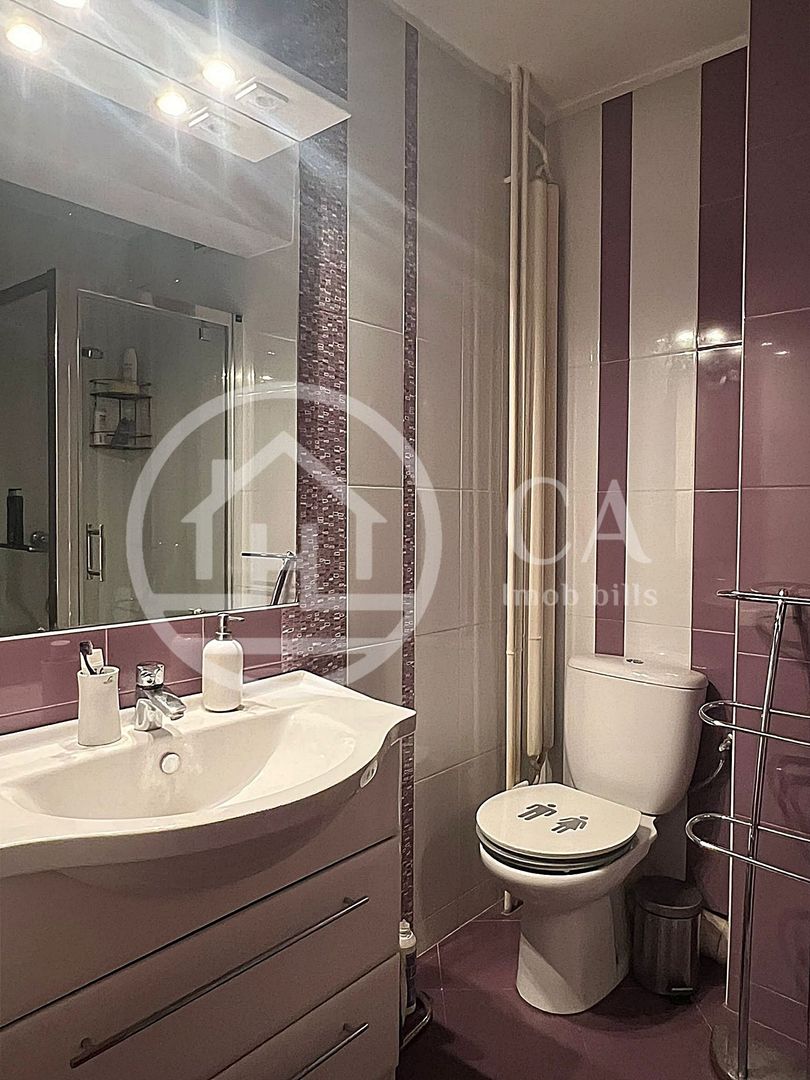 Apartament cu 4 camere de vanzare Ultracentral Oradea - Poză 9