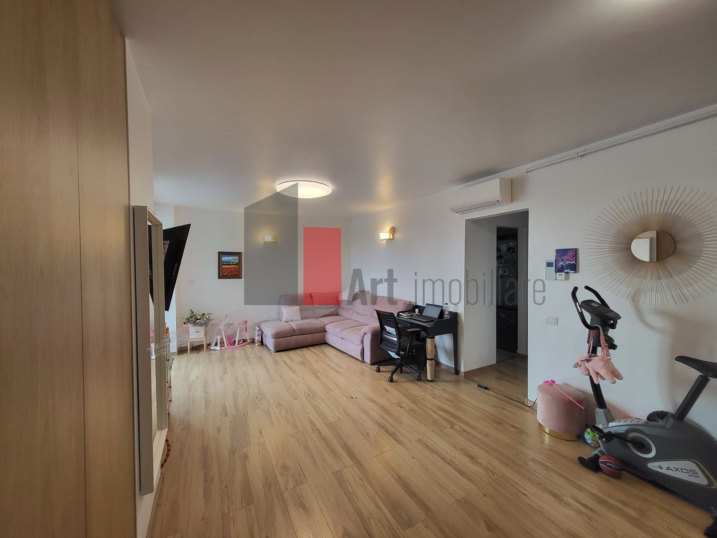 Exclusivitate, Apartament complet mobilat si echipat - Poză 3