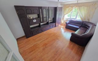 Trei camere doua bai 1Mai etaj 1 -centrala termica -75mp - Poză 1