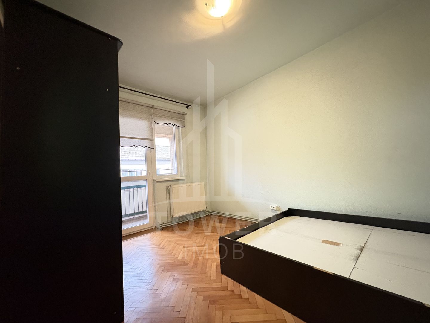 Apartament spațios cu 3 camere, 2 băi și multe avantaje - Poză 5