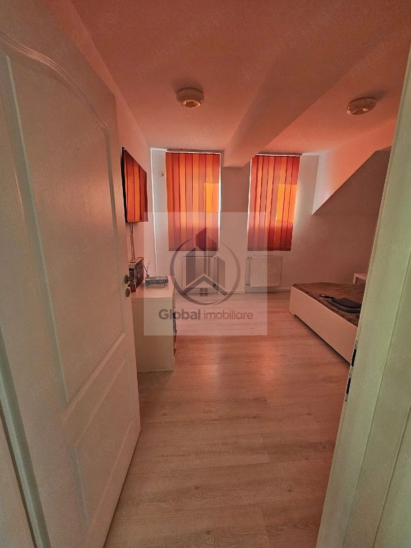 Apartament 2 camere, decomandat, centrala proprie, an 2017, utilat si mobilat complet - Poză 4