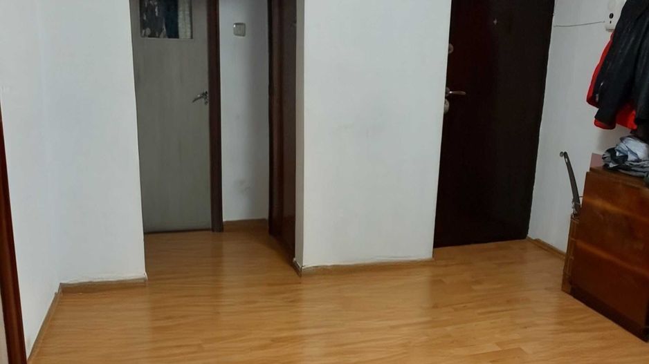 Apartament 4 camere Crângași, reabilitat Centrală proprie - Poză 4