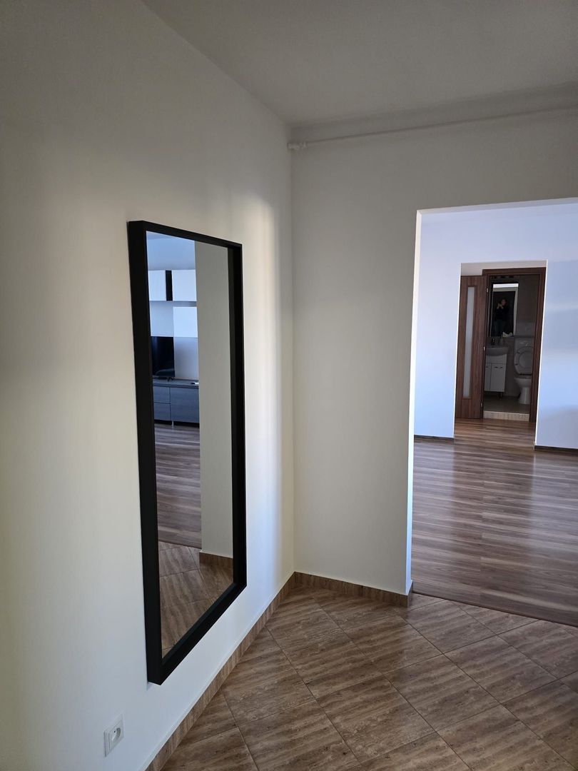 🏡 3 camere semidecomandat | Renovat -Mobilat | Drumul Taberei - Poză 8