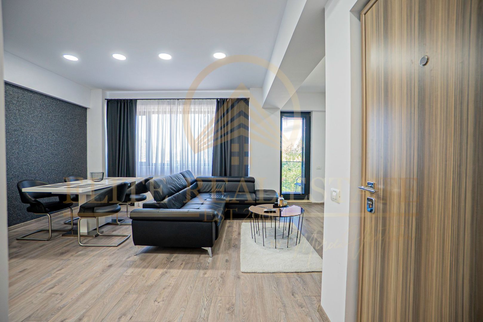 Staiunea Mamaia - Apartament Premium 3 Camere, Parcare, Mobilat - Poză 10