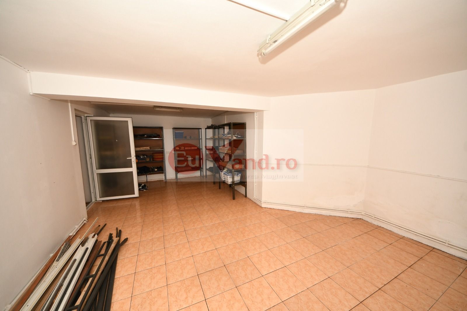 Vila spatioasa, pretabil pentru locuit/clinica, zona Micro 17 – Galati - Poză 5