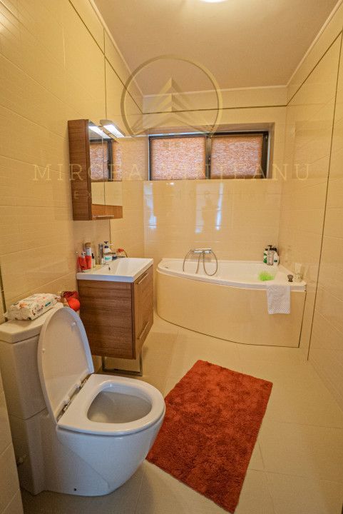 Campus Universitar - Vila spectaculoasa P+2E cu teren 1596 mp - Poză 36