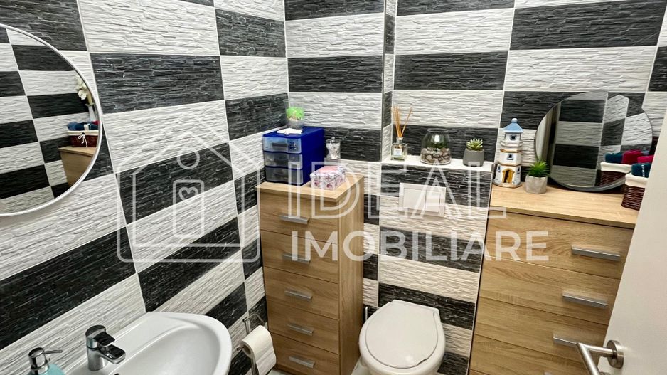 Penthouse cu 4 camere si terasa, complet Mobilat, zona Doamna Stanca - Poză 12