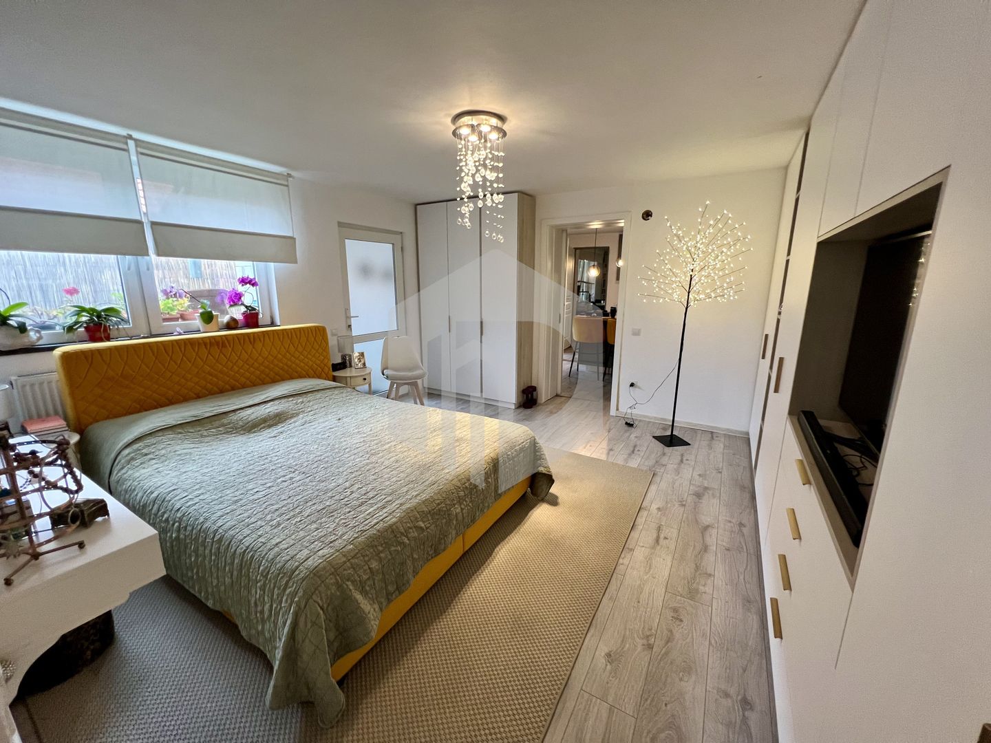 Casa individuala in Cristian- Teren 400 mp- Finisata lux - Poză 10