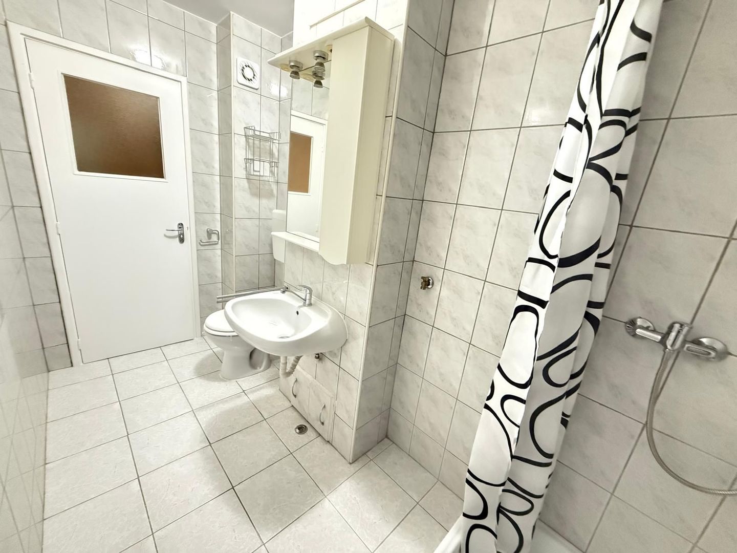 Garsoniera Ghica Tei Teiul Doamnei - Poză 10