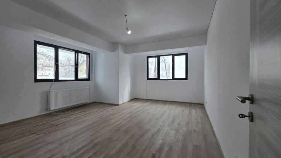 2 camere decomandat  de vanzare- Gata de mutare! TVA inclus 9% - Poză 2