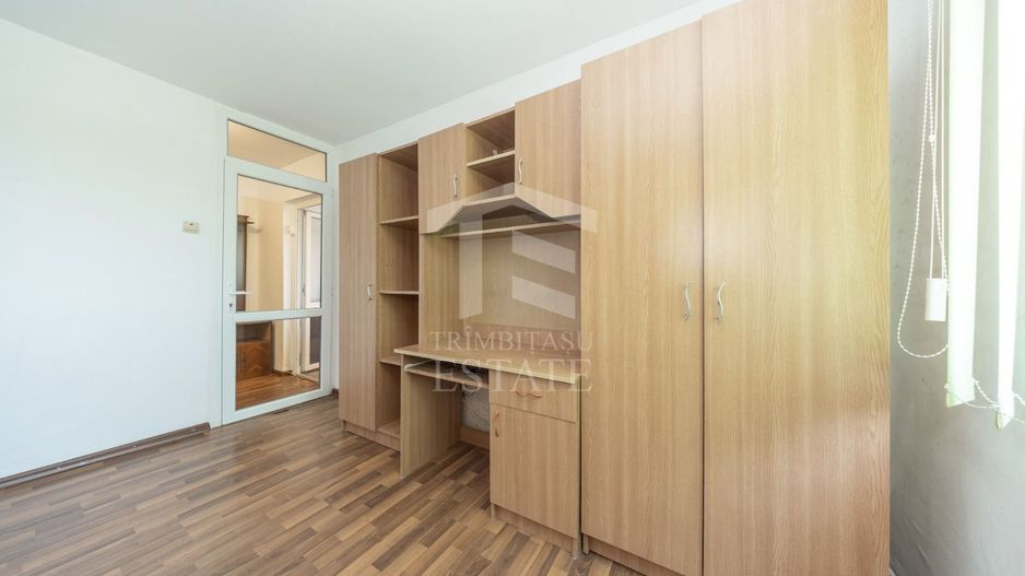 Triaj-Apartament 2 camere 55mp - Poză 4