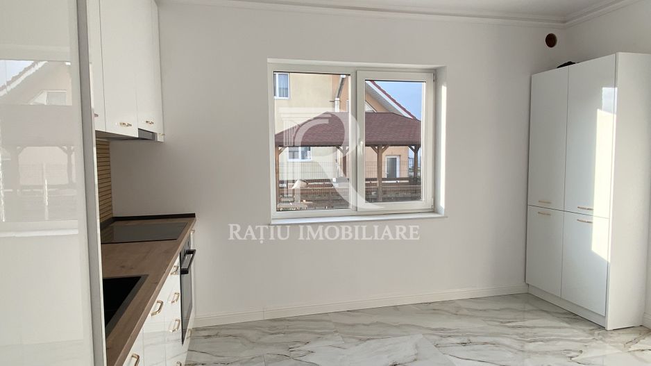 Casă modernă P+1 | 106 mp utili | Terasă + balcon | DecResidence Sânmartin - Poză 3