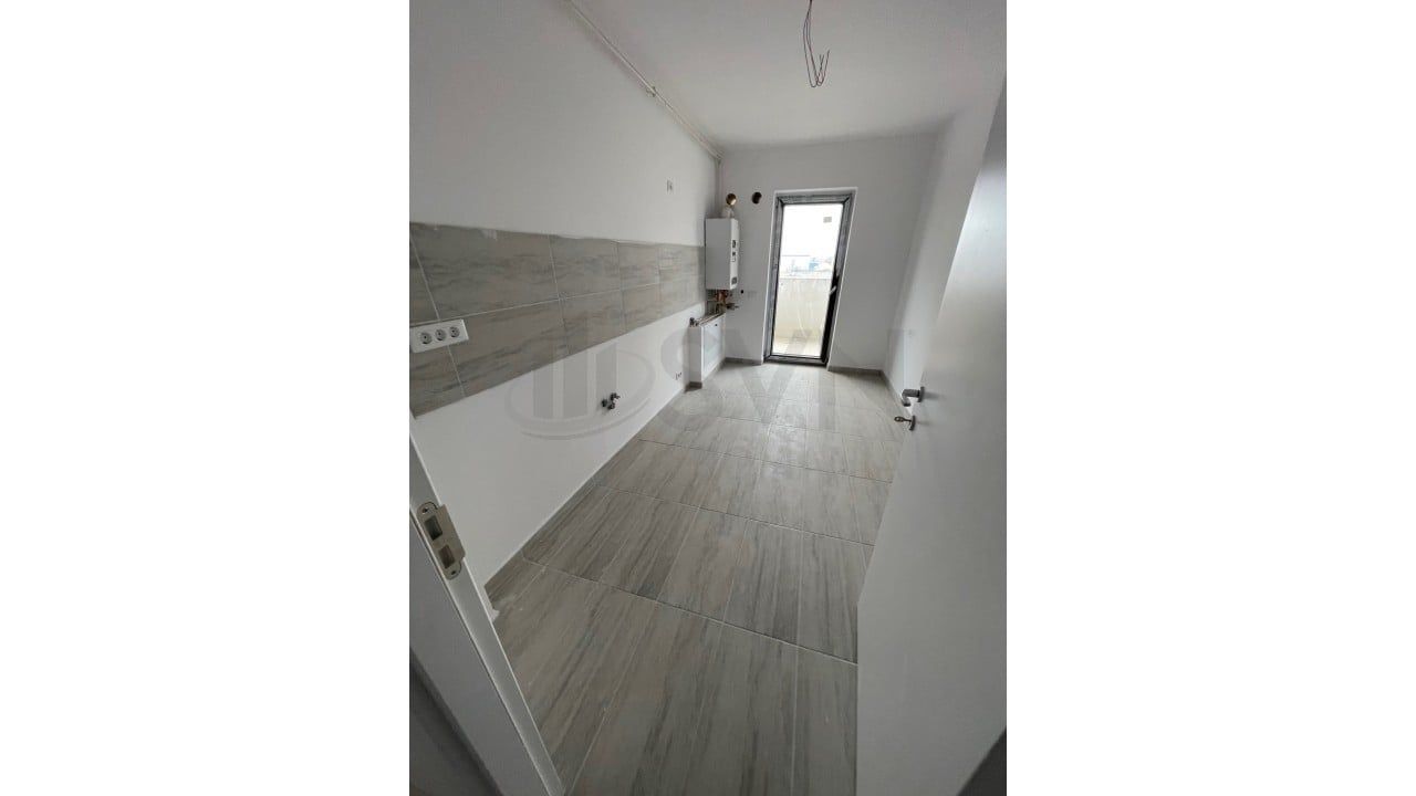 REA1022554 Apartament NOU 3 camere - Loc de parcare si boxa inclusa in pret - Poză 9