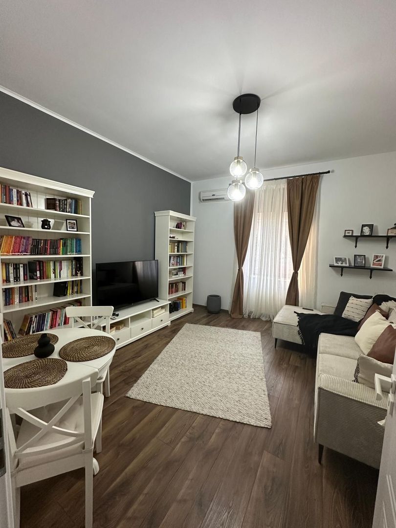 Imobil cu destinatii multiple- 6 apartamente - Poză 33
