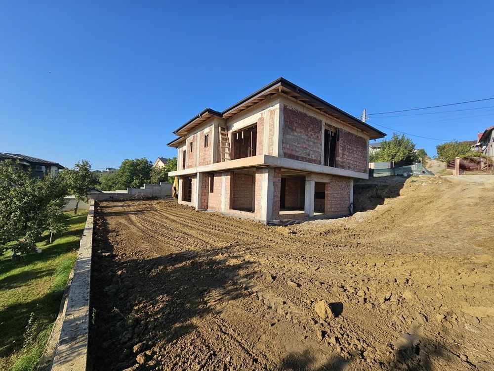 Casa Premium, locatie excelenta (Manastirea Cetatuia) la 1,5 km de Bld - Poză 2
