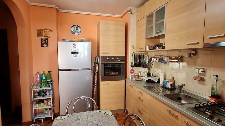 Apartament generos cu o camera - Poză 20