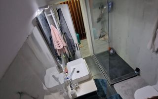 Apartament de vanzare - Poză 2