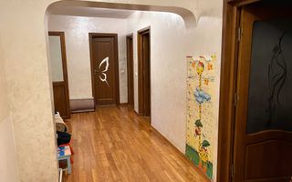 Etaj 1 Apartament 4 Camere Decomandat Nicolina Lidl Bloc 1990 - Poză 2