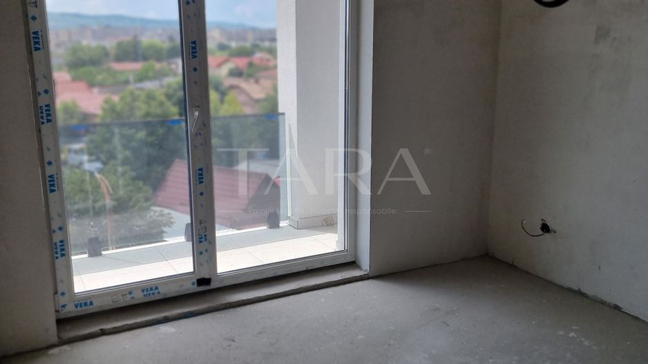 Apartament cu 3 camere, 87 mp + 2 terase, parcare subterană, bloc nou - Poză 3