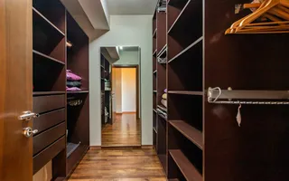 Vila premium de vanzare Balotesti/ piscina/ ponton/ deschidere la lac - Poză 13