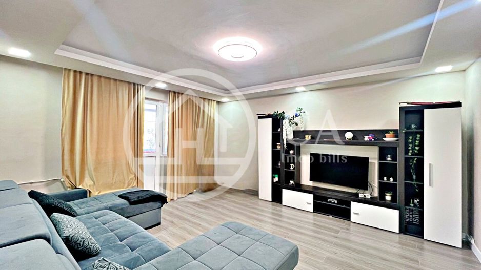 Apartament cu 4 camere de vânzare in zona Nufărul, Oradea - Poză 1