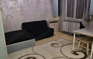 Închiriez garsonieră modernă, Piața Alba Iulia, centrală proprie
