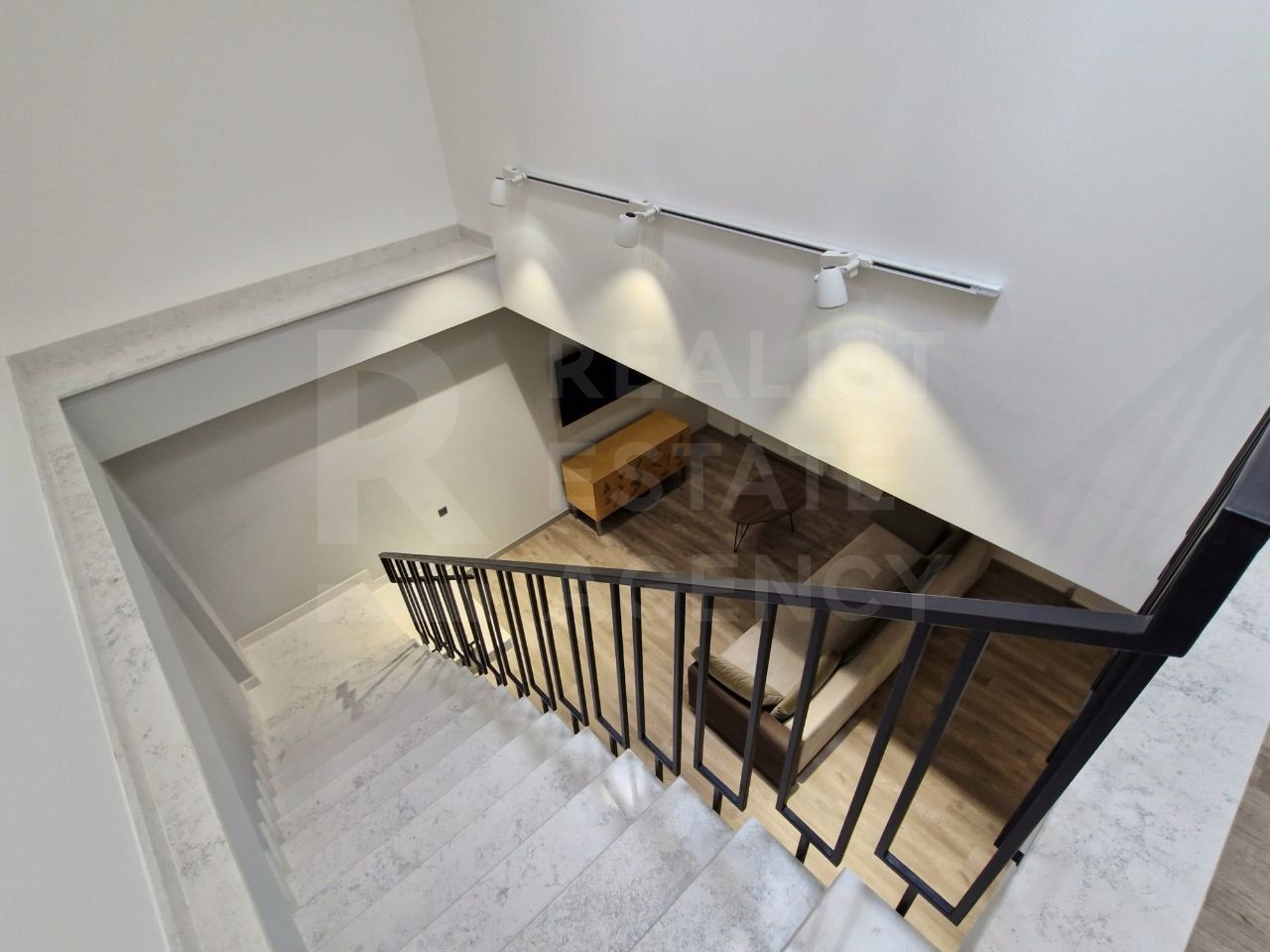 Chirie, casă, 2 nivele, 4 camere, strada Zimbrului, Râșcani - Poză 11