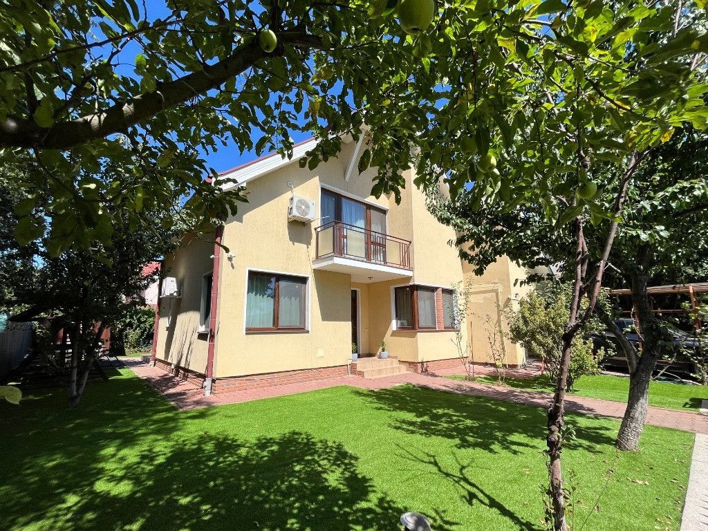 Pipera | Vila 5 Camere | Individuala | Renovata | Garaj - Poză 1