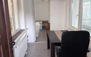 Casă pe 3 nivele, cu 13 camere-zonă centrală, str. Mihail Kogălniceanu - Poză 19