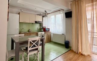 Apartament cu 3 camere semidecomandat in Buna Ziua - Poză 3