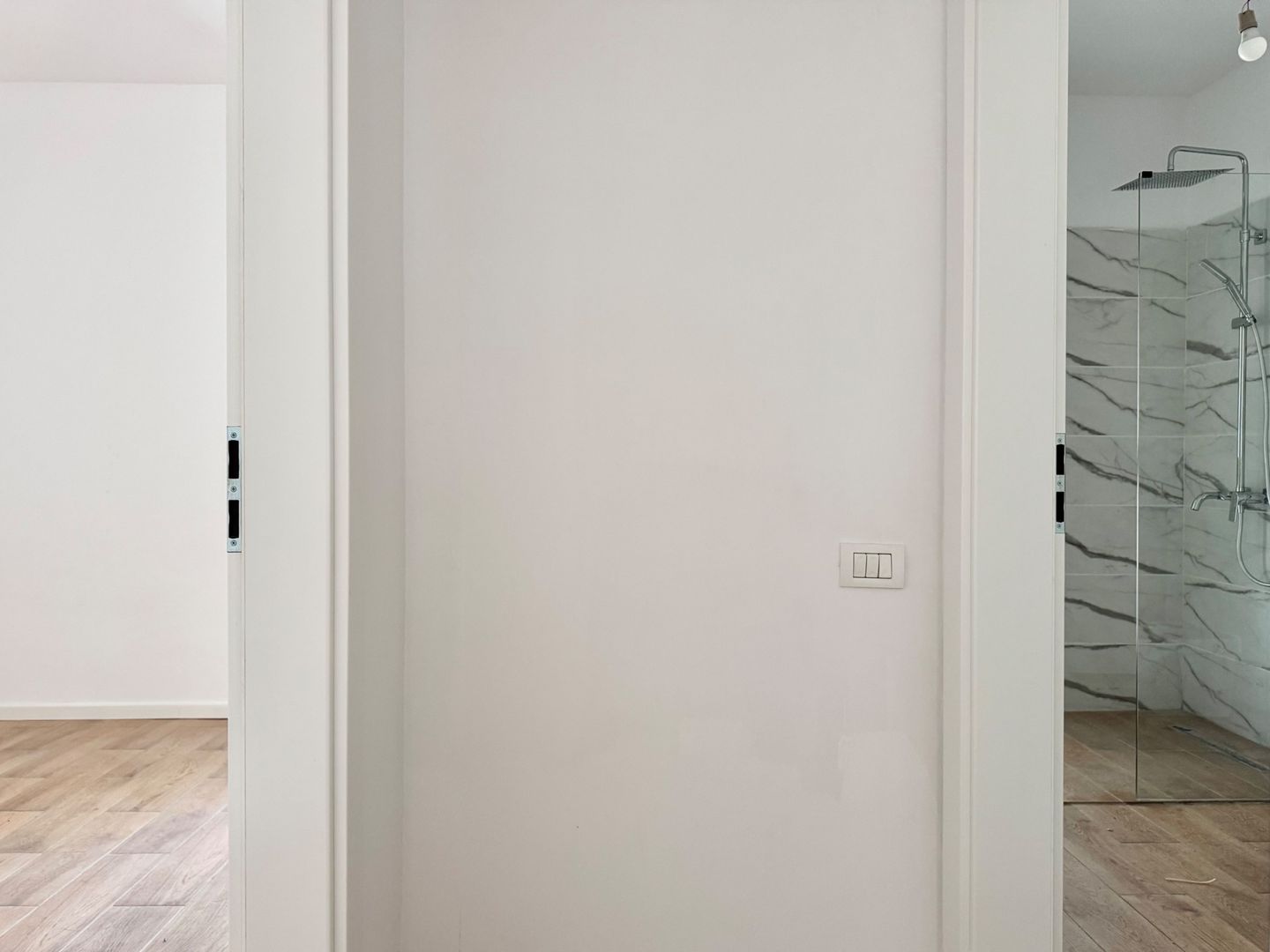 Parter 2 camere Lidia, parcare inclusă – locuință sau birou - Poză 7