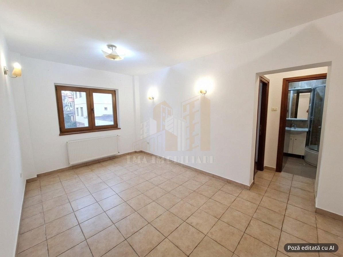 Apartament 4 camere Triaj Brasov - Poză 3