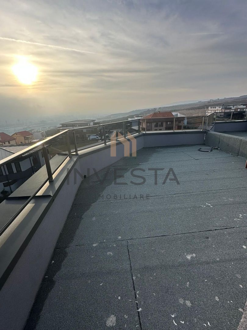 Duplex ultrafinisat panorama de vis cartier Voronet - Poză 32