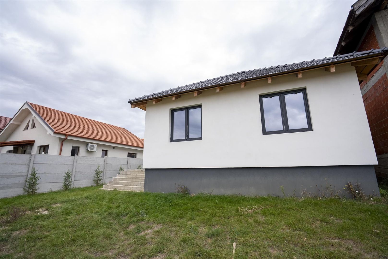 Casa noua in Betfia 3 dormitoare 2 bai - Poză 2