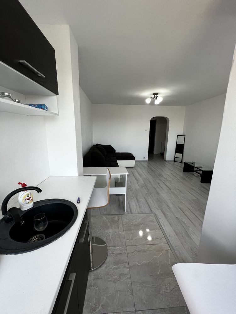 garsoniera Titan - Costin Gerogian metrou - Poză 4