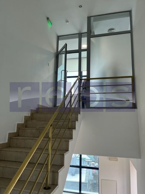 VANZARE CLADIRE DE BIROURI ZONA UNIRII | INVESTITIE CU RANDAMENT GARANTAT | - Poză 19