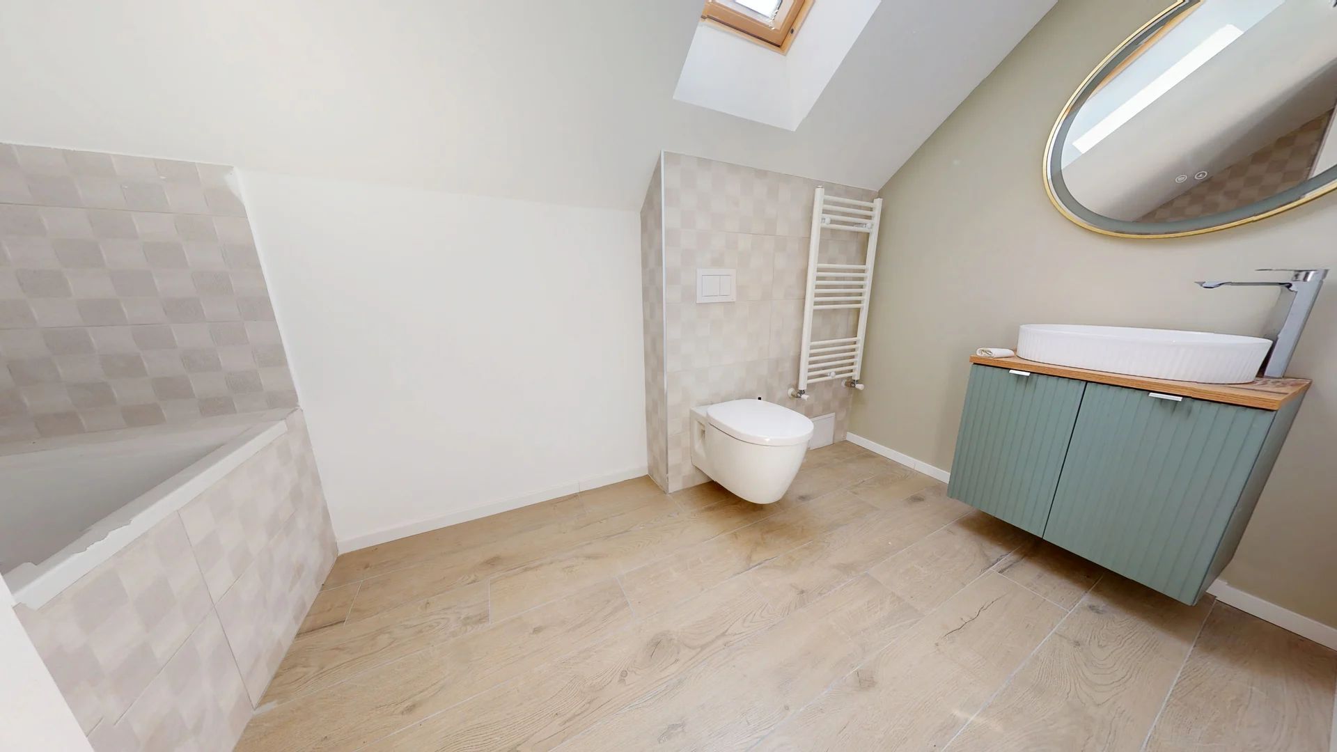 Vila cu stil in Izvor-Tarlungeni - Poză 14