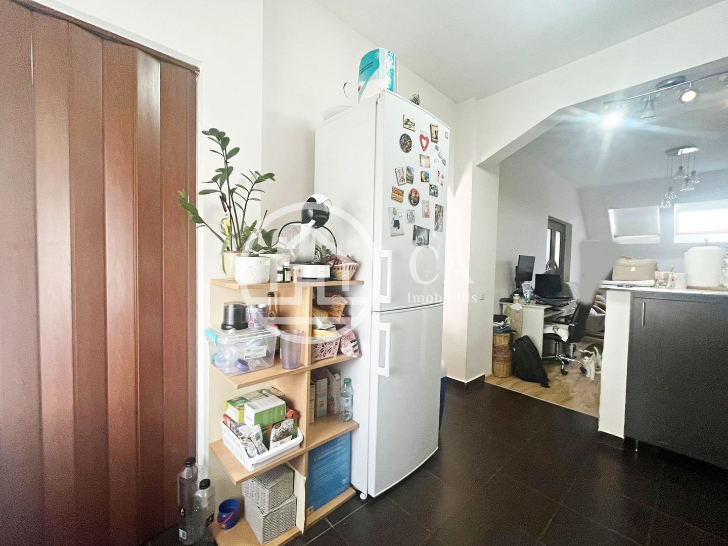 Apartament de vânzare cu 2 camere în zona Nufarul, Oradea - Poză 4